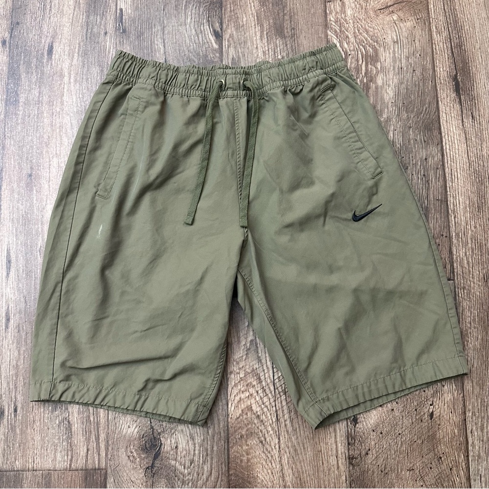Nike Cotton Nylon Blend Elastic Waist Retro Shorts Men’s Size L Olive Army Green